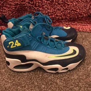 blue nike ken griffey shoes